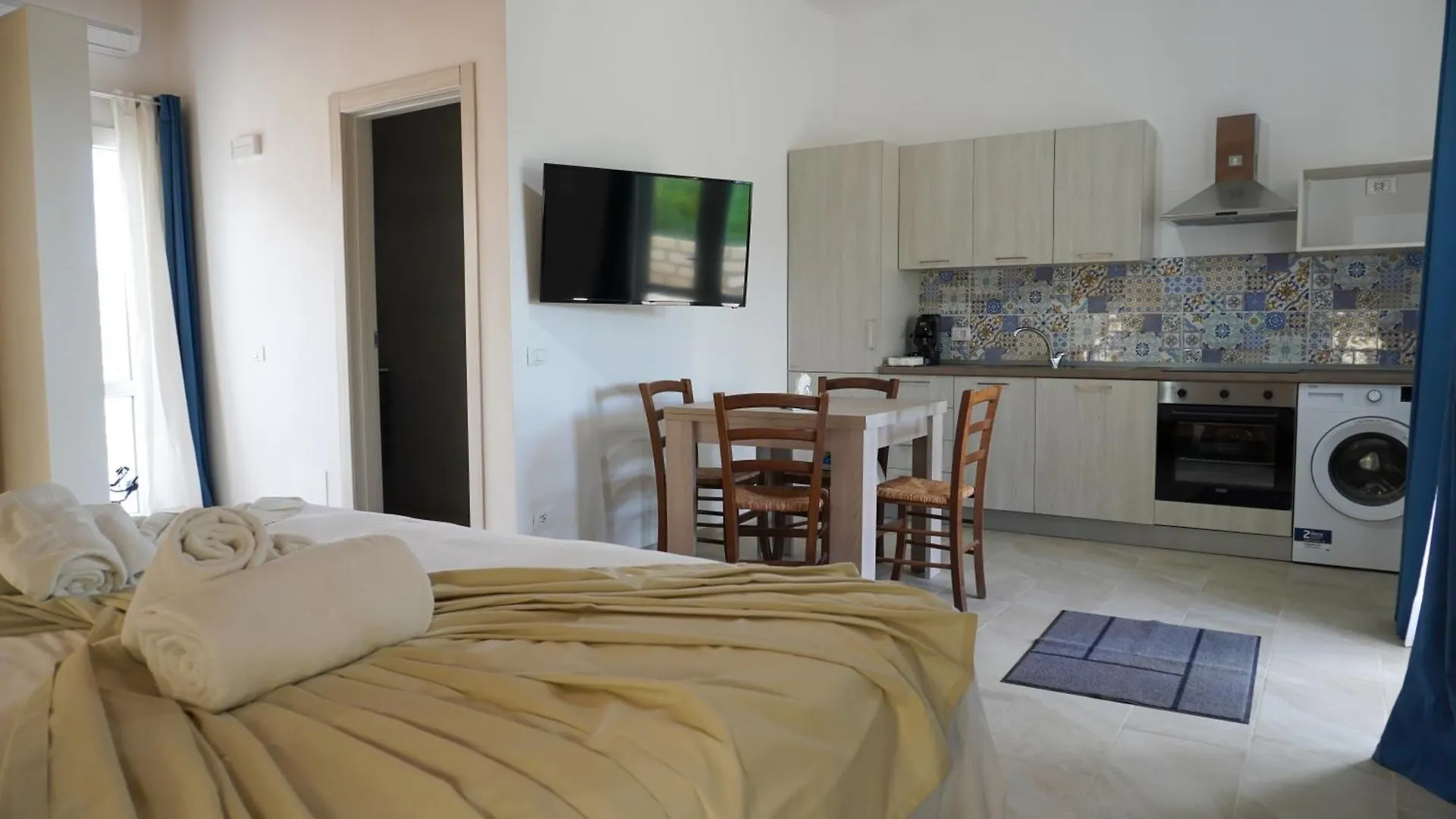 Residence Del Tellaro Lido di Noto 0*,